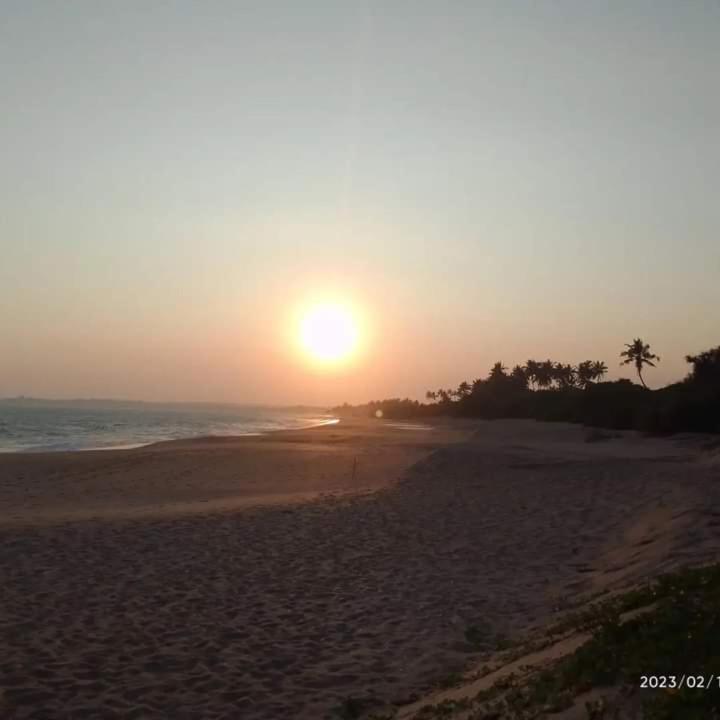 Star Sun Homestay Tangalle Esterno foto