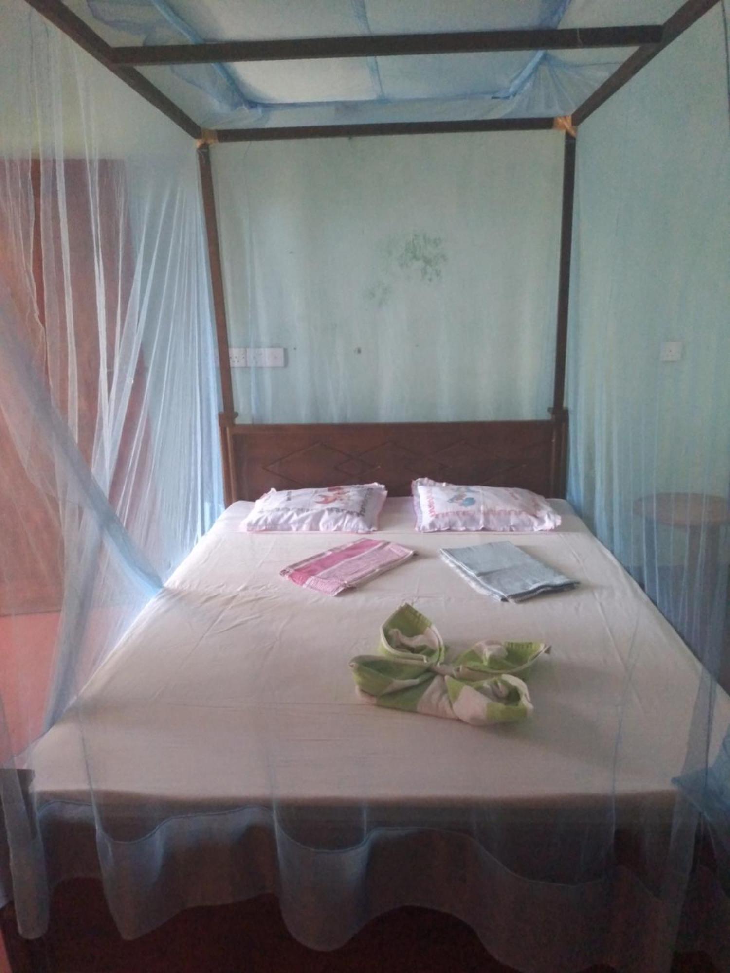 Star Sun Homestay Tangalle Esterno foto