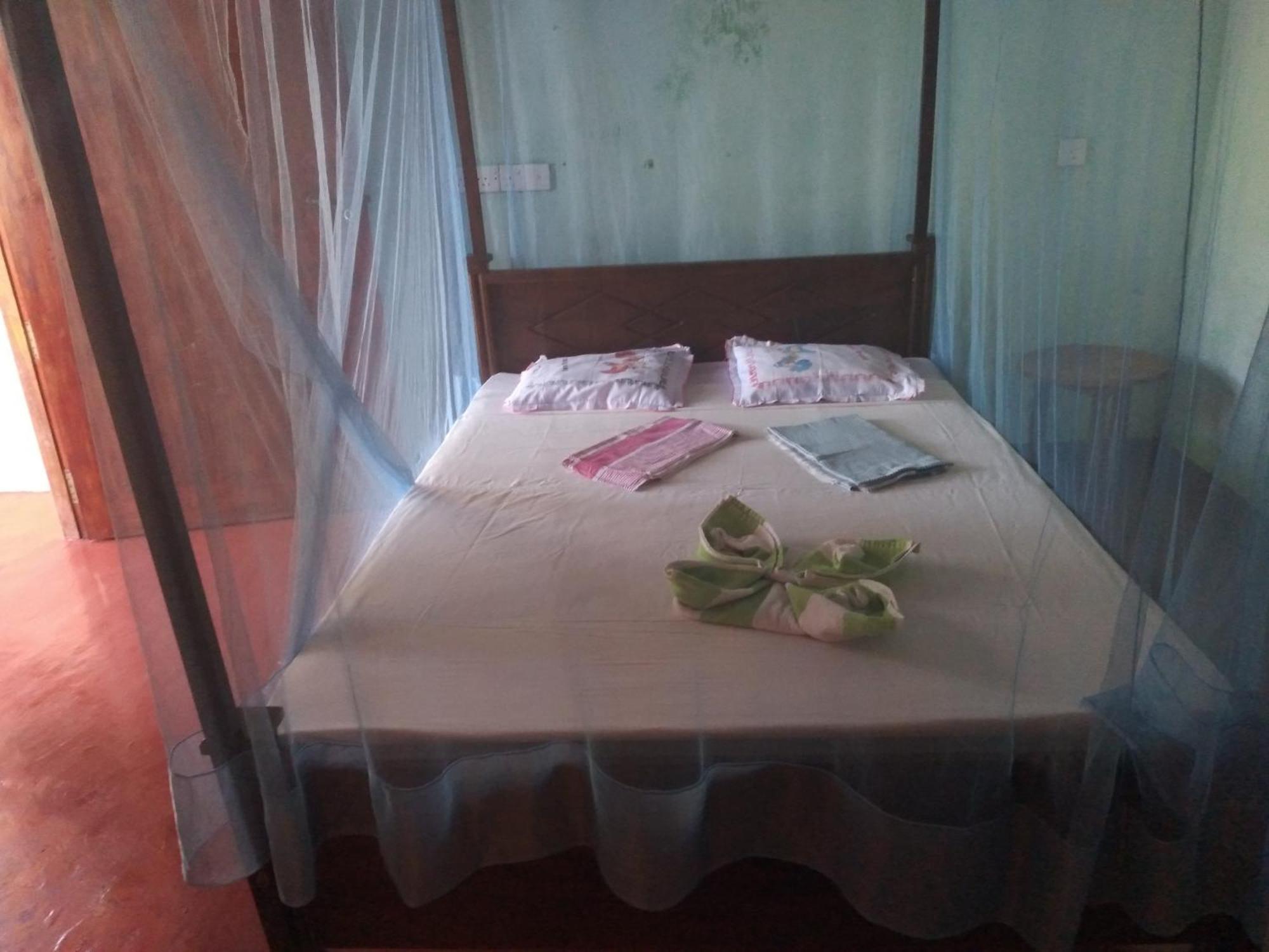 Star Sun Homestay Tangalle Esterno foto